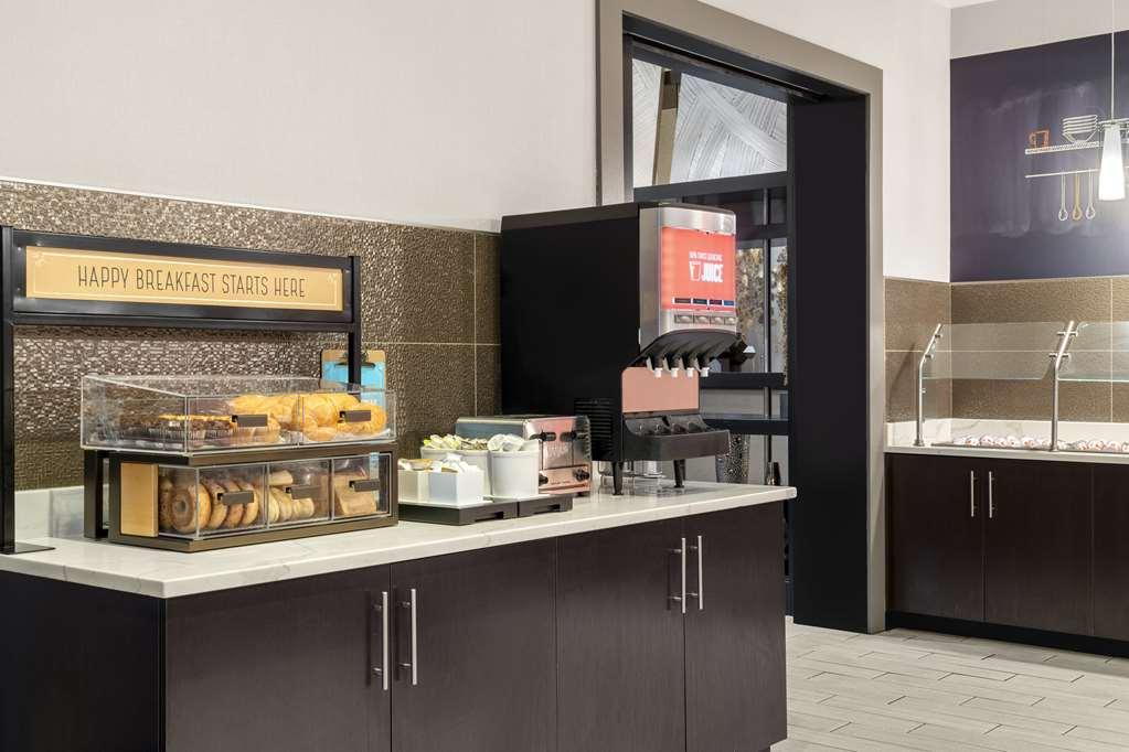 Hampton Inn & Suites-Worcester, Ma Restaurant photo
